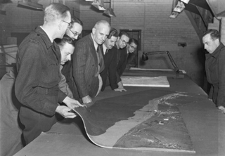 Illustration for article titled Spies in the Skies: How Aerial Surveillance Tipped the Balance of WWII